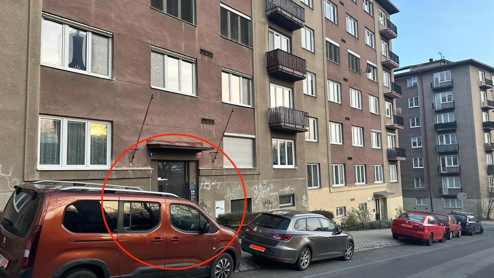 Sunny Modern Apartment With 2 Rooms With A View And Good Connections To The Centre Prague